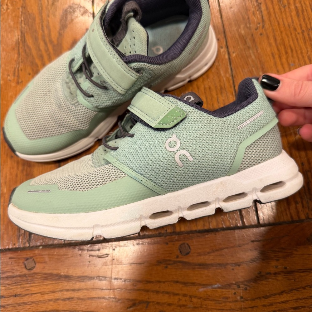 On Cloud Kids' Mint Green Sneakers